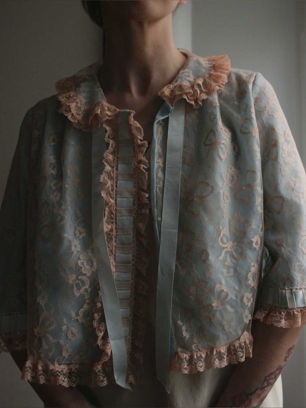 1960's Odette Barsa Blue & Blush Lace Bed Jacket